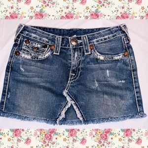 True Religion Blue Jean Section Lola Big T Size 26